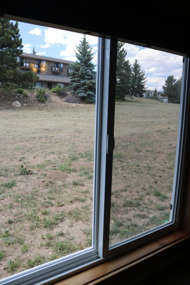Columbine Inn photo 56