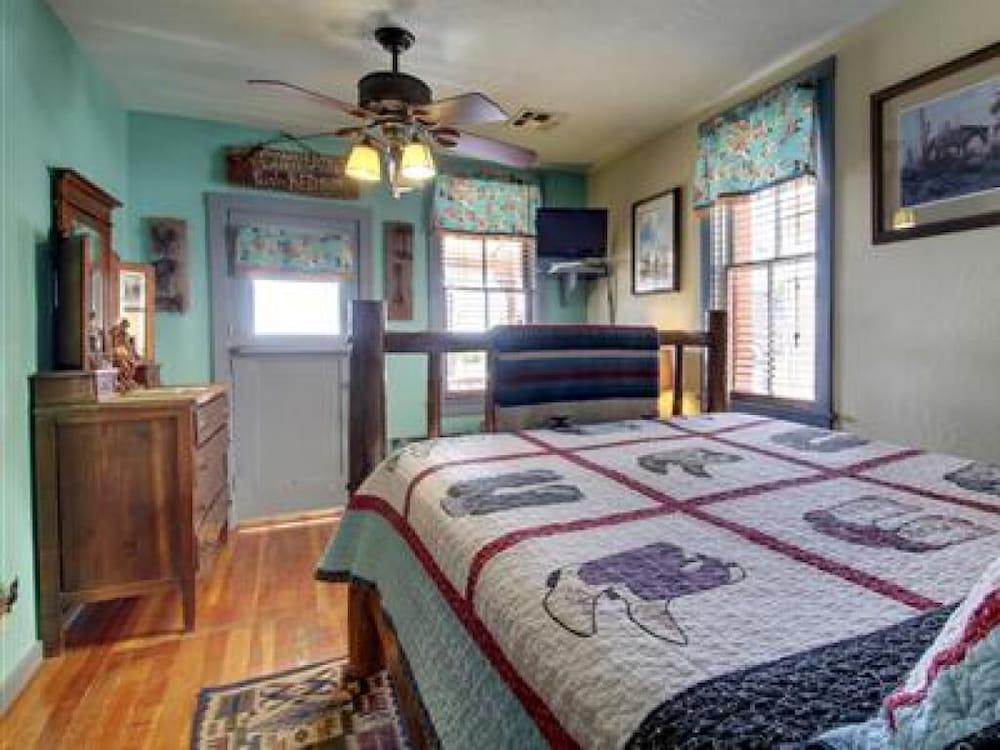 Ghost City Inn photo 4