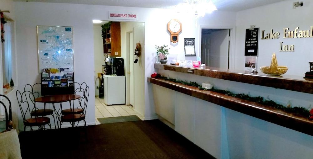 Lake Eufaula Inn photo 25