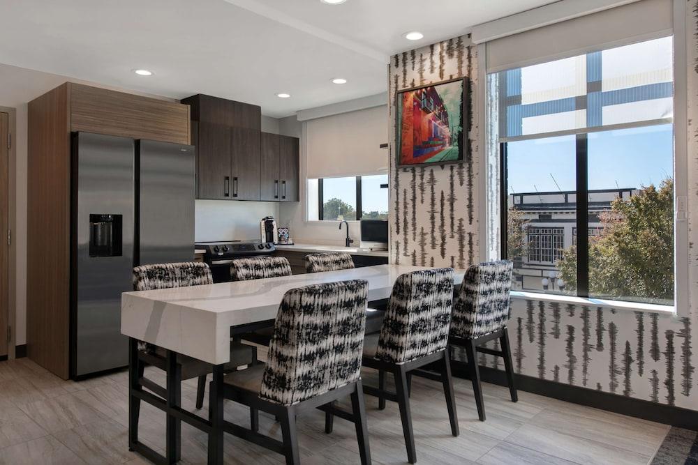 Home2 Suites by Hilton Anderson Downtown photo 17