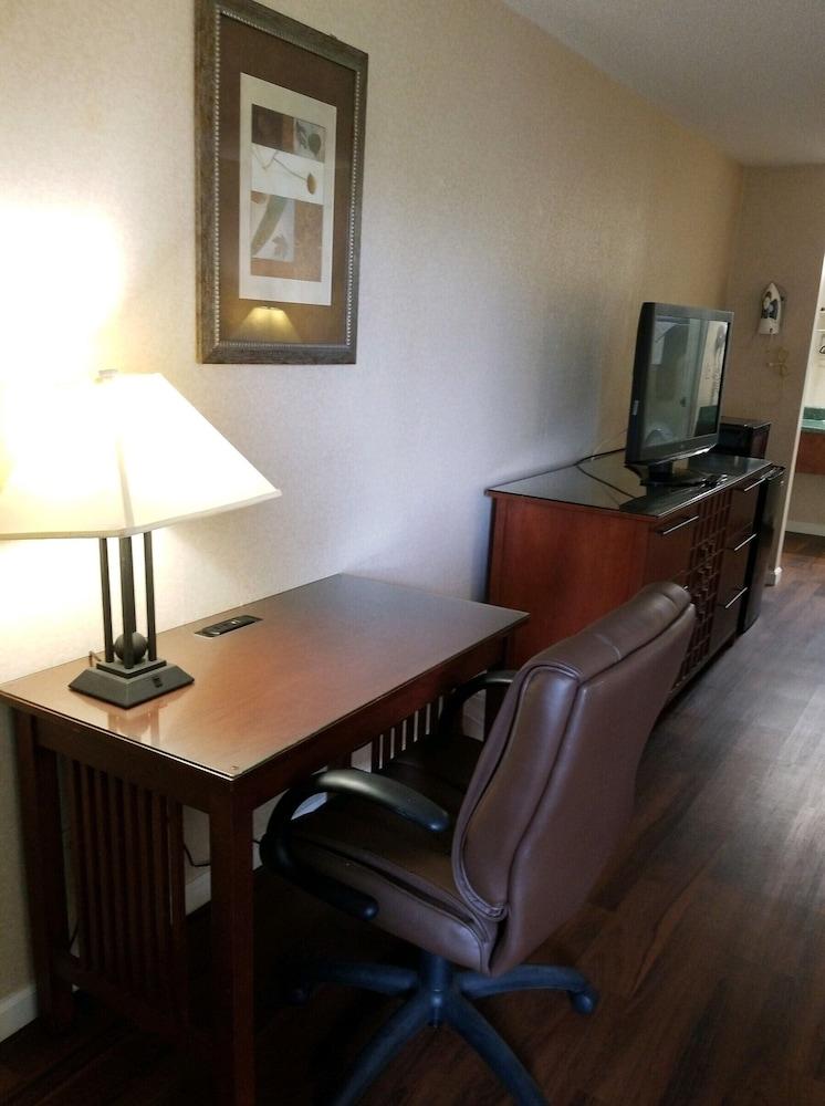 Wadley Inn photo 8