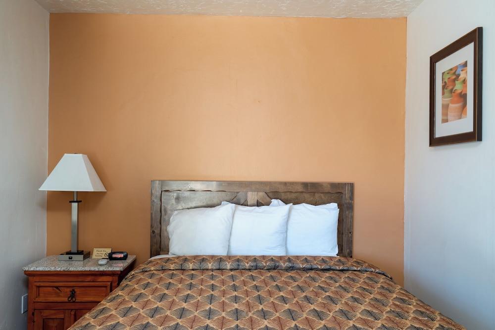 King's Rest Court Inn photo 24