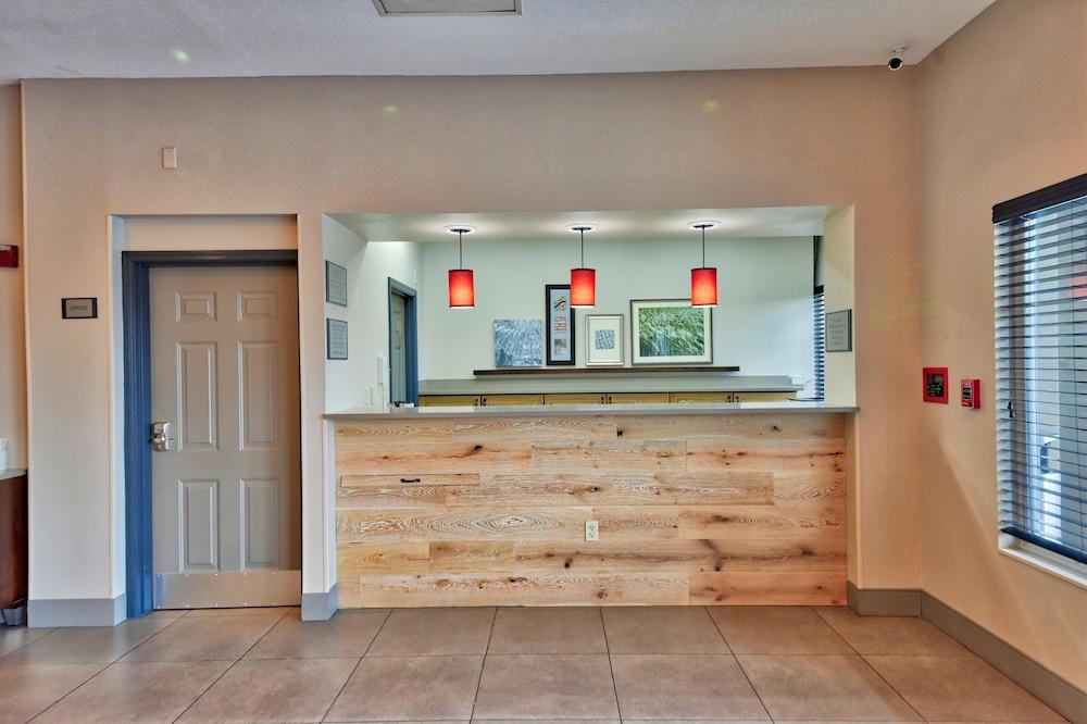 Country Inn & Suites by Radisson, Ocala Southwest photo 5
