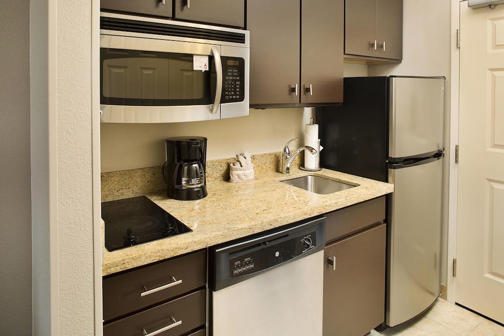 TownePlace Suites by Marriott Goodyear photo 6