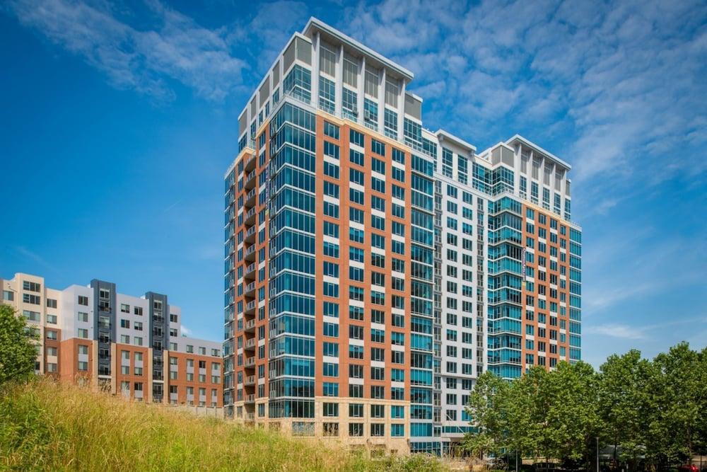 Bluebird Suites in Tysons Corner photo 25