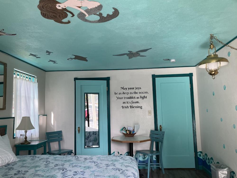 Florence Lighthouse Inn photo 46