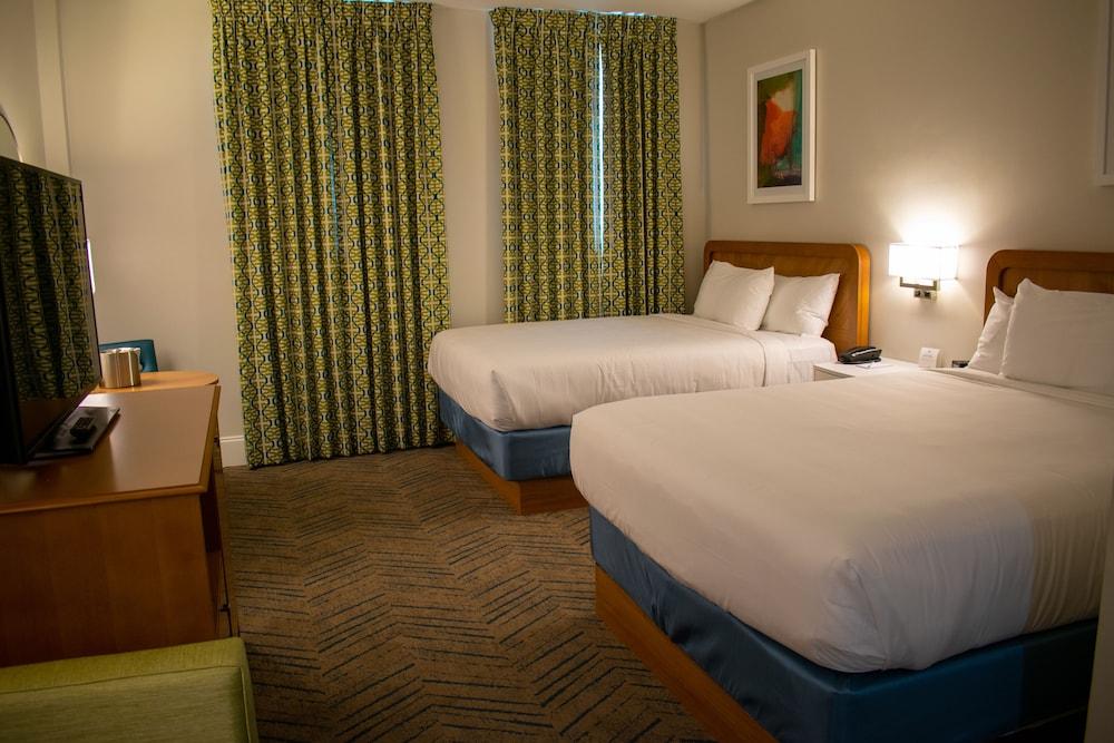 Oasis Resort Gulfport photo 41