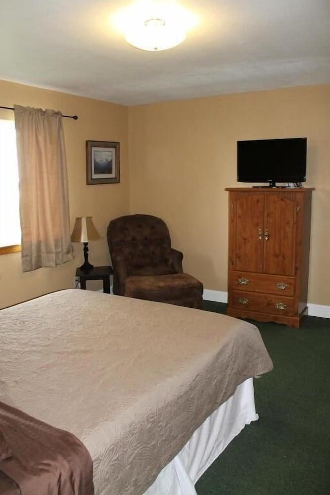 Country Inn photo 30