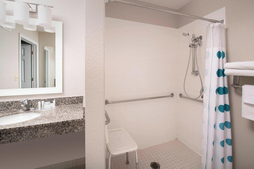 Towneplace Suites Abq Airport photo 15