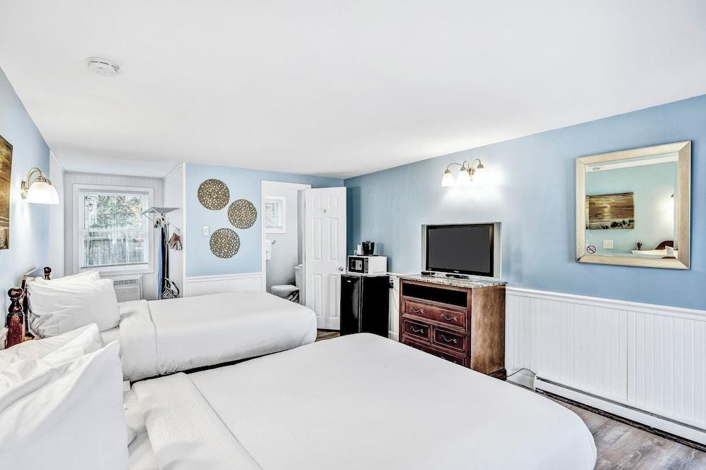 Ocean Breeze Motel photo 30