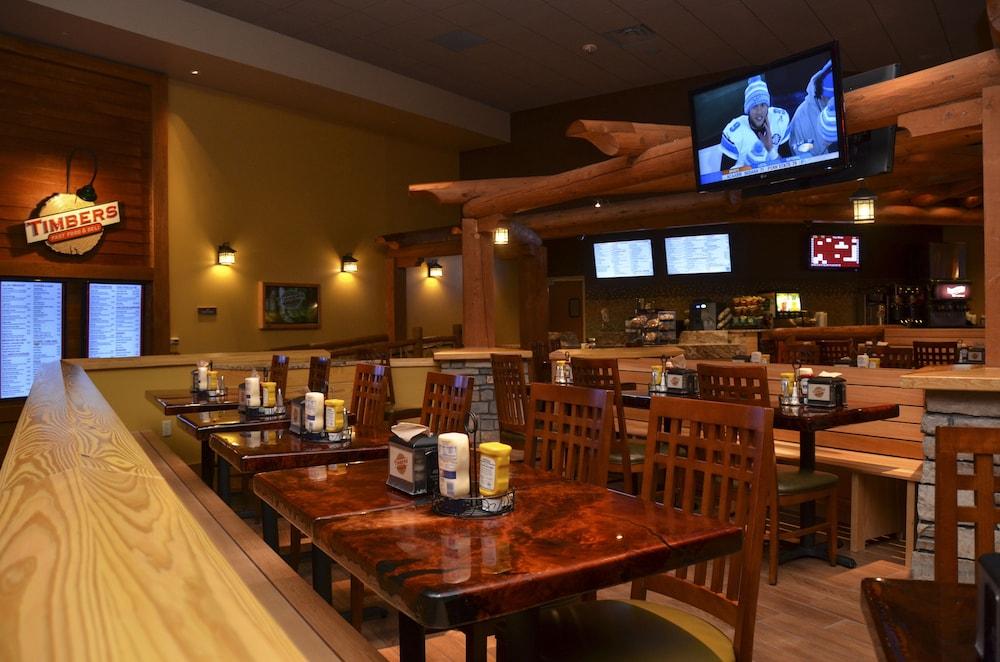 Four Winds Casino Resort – New Buffalo photo 43
