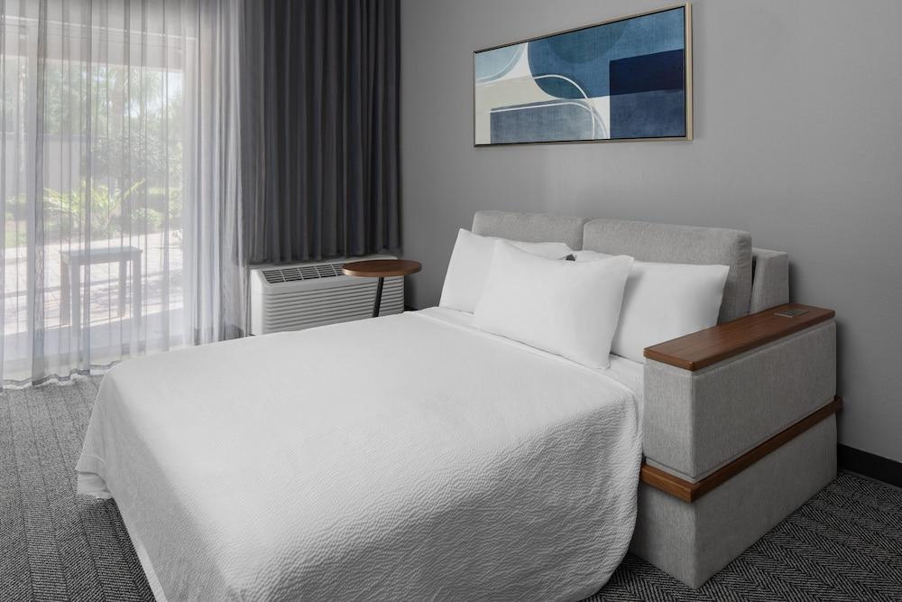 Courtyard by Marriott Tampa Oldsmar photo 7