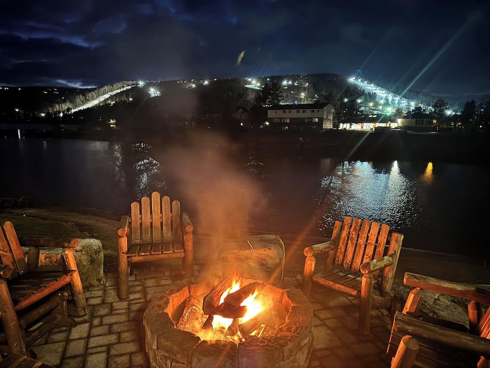 LakeFront Lodge photo 13