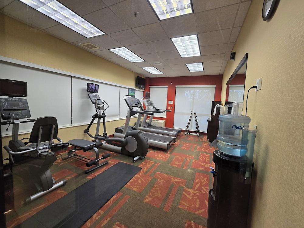 Country Inn & Suites by Radisson, Convention Center photo 23