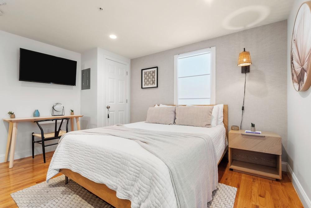 Hygge House Suites photo 13