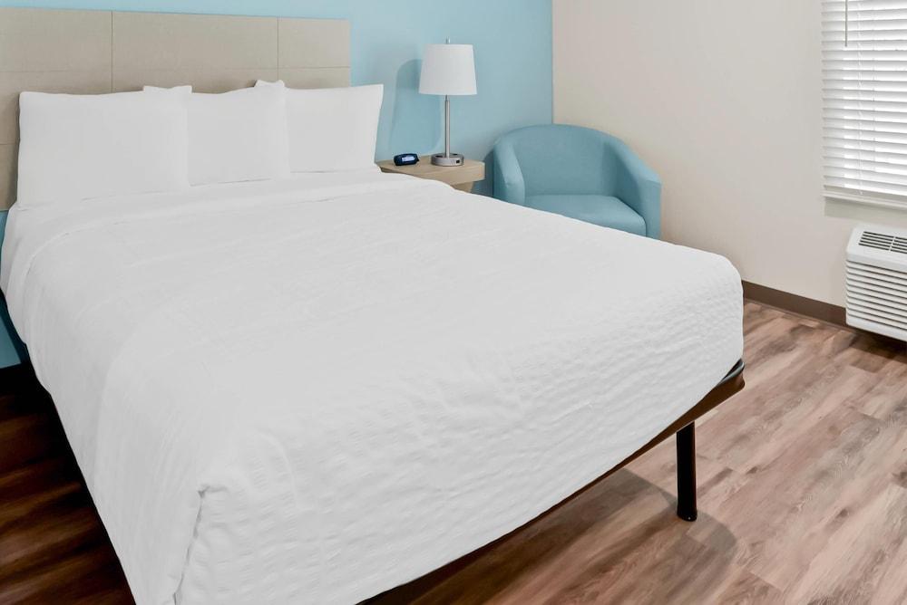 Woodspring Suites Greenville Airport photo 9