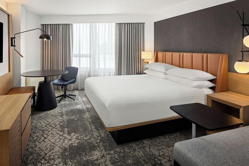 Sheraton Minneapolis Downtown Convention Center photo 12