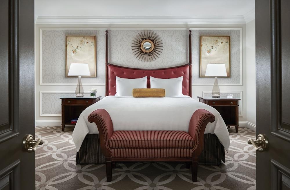 The Venetian Prestige Club Lounge photo 55
