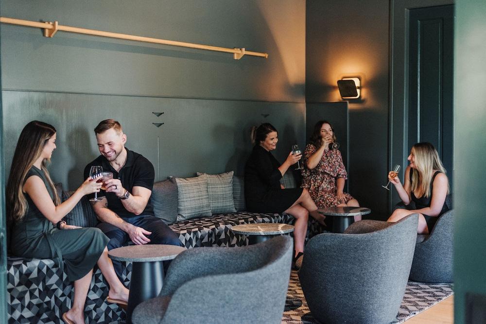 Stonebreaker Hotel photo 20
