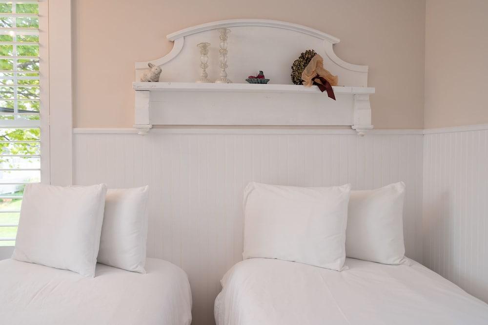 Marginal Way House Hotel photo 6