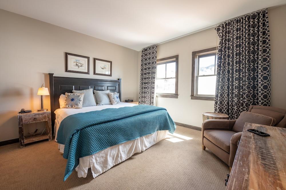 The Lodge at Mountaineer Square, A Vail Resorts Property photo 13