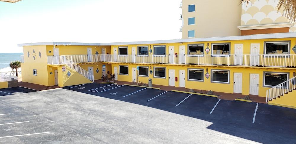 Oceanfront Inn and Suites photo 16
