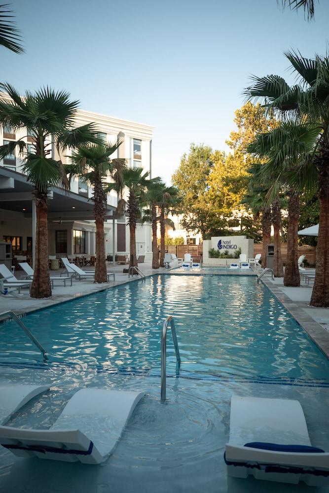Hotel Indigo Mount Pleasant by IHG photo 26