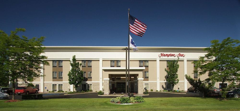 Hampton Inn South Haven photo 28