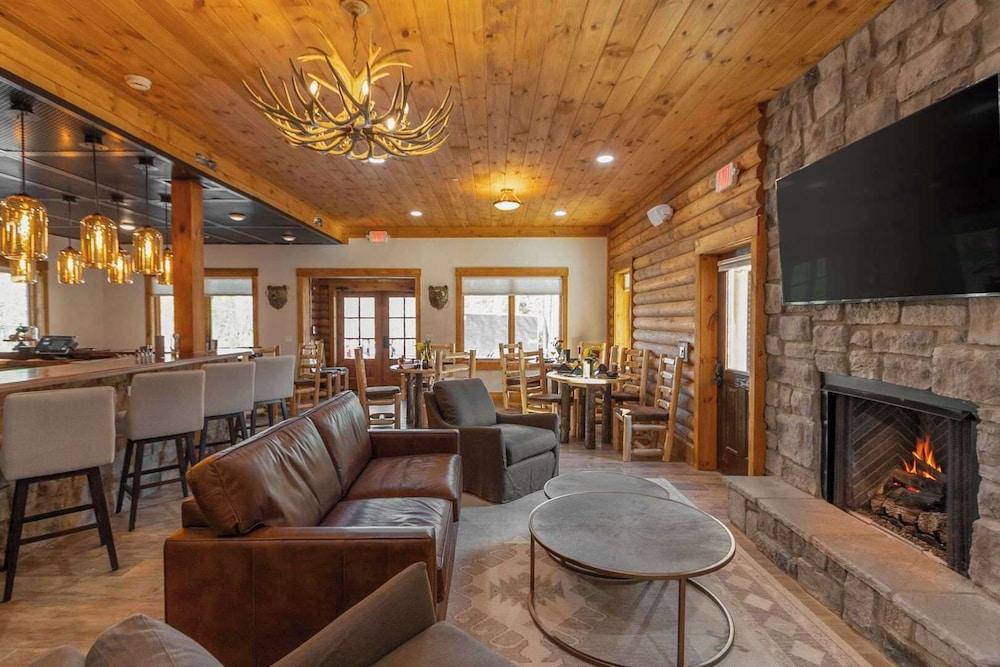 The Timber at Holly Branch photo 32