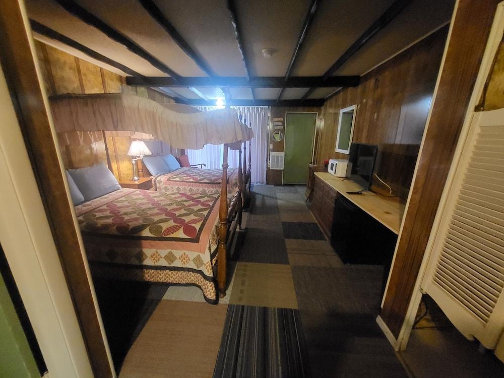 Pocono Mountains Hotel and Spa photo 35