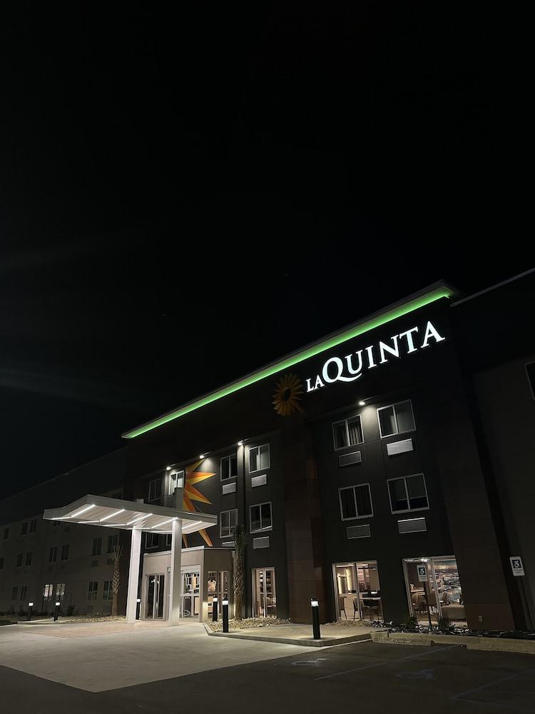 La Quinta Inn by Wyndham Columbia NE/Fort Jackson photo 97
