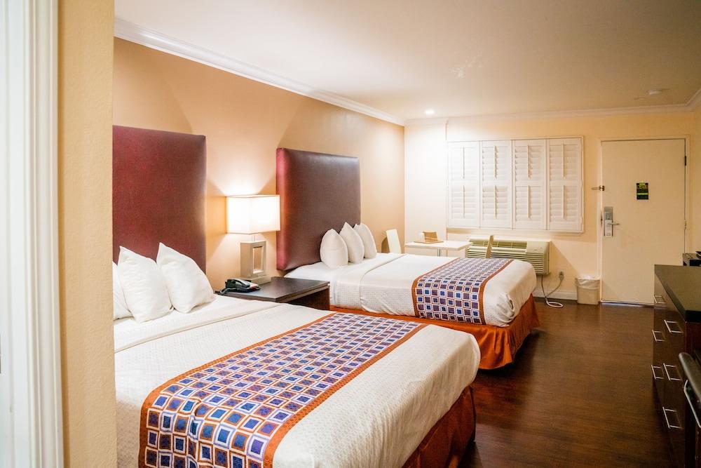 Gateway Inn Gardena photo 11
