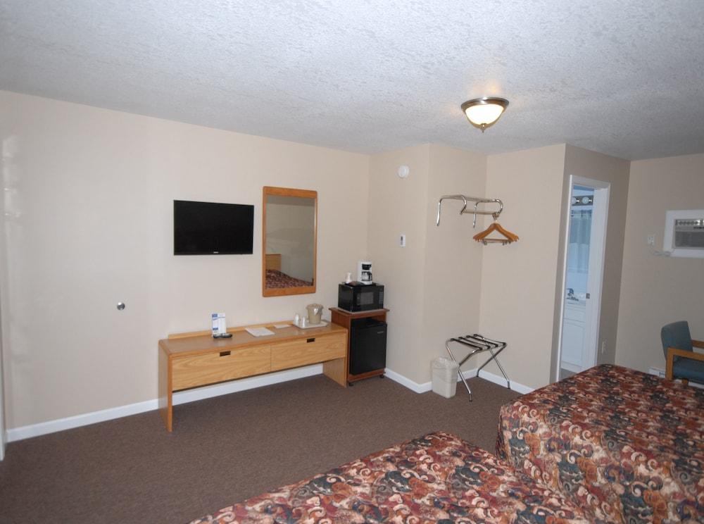 Wayside Motel photo 5