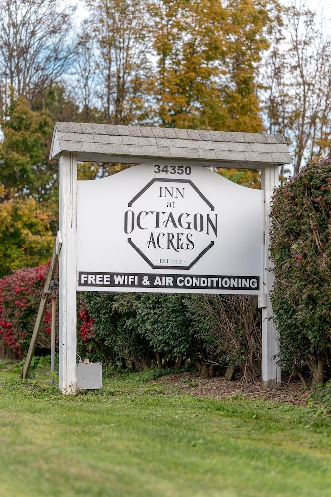 Inn at Octagon Acres photo 5