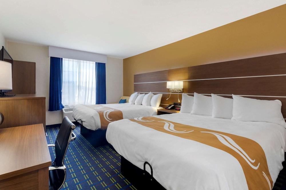 Quality Inn Lee - Lenox South photo 17