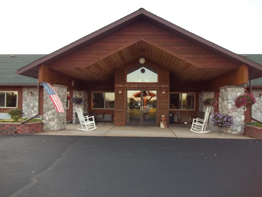 Chicaugon Lake Inn photo 50