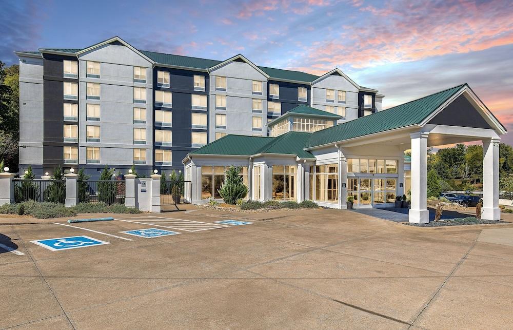 Crowne Plaza Nashville Airport by IHG photo 1