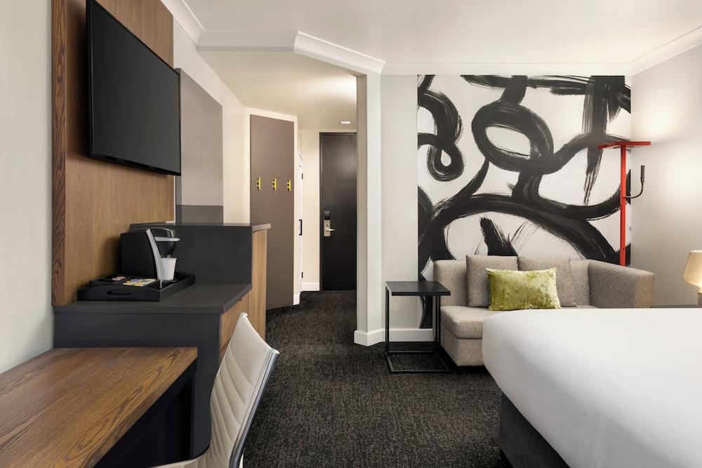 Hilton Motif Seattle photo 16