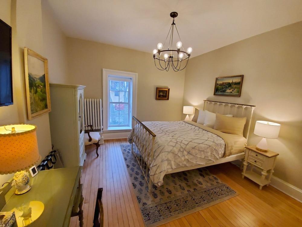Governor's Mansion Inn photo 19