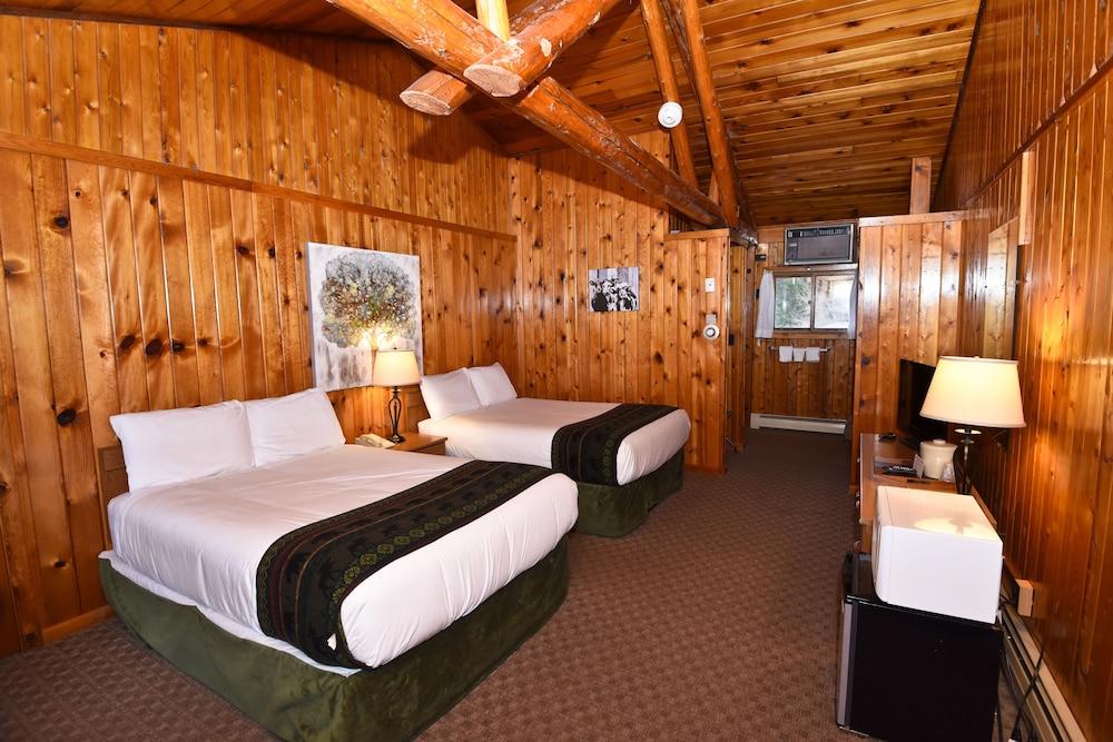 Timber Inn Motel photo 10