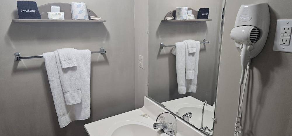 River Country Motor Lodge photo 93