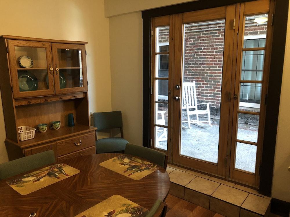 Trucountry Inn photo 13