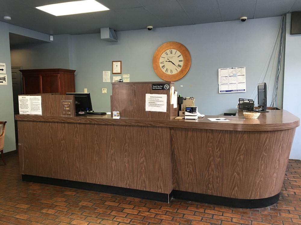 All Seasons Lodge photo 3