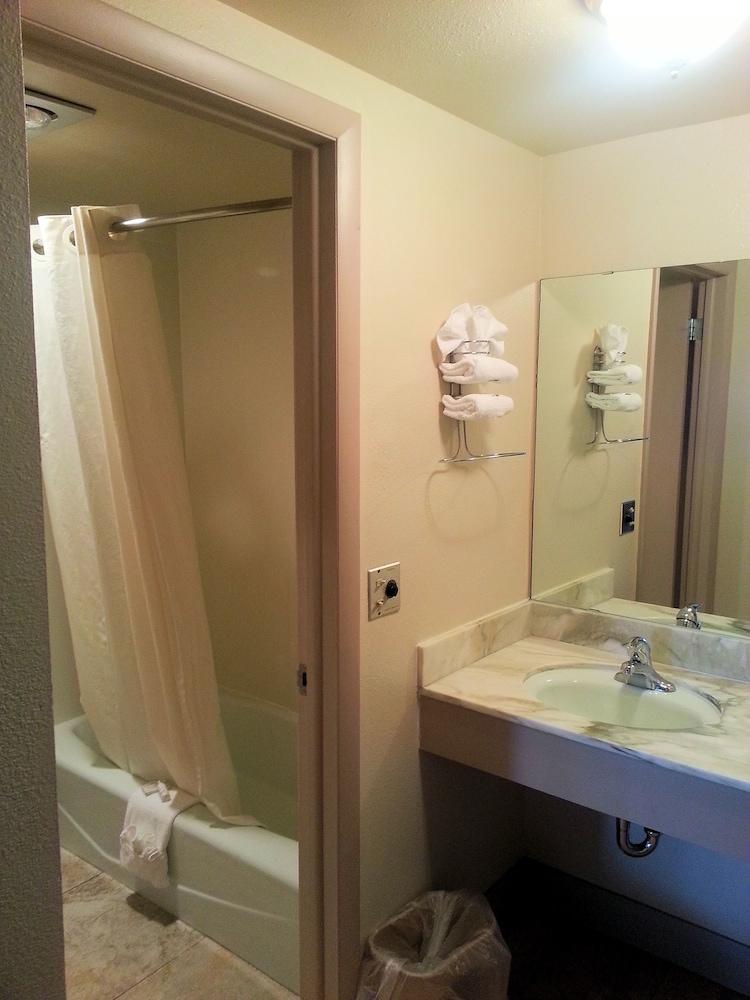 The Greenwell Inn photo 27