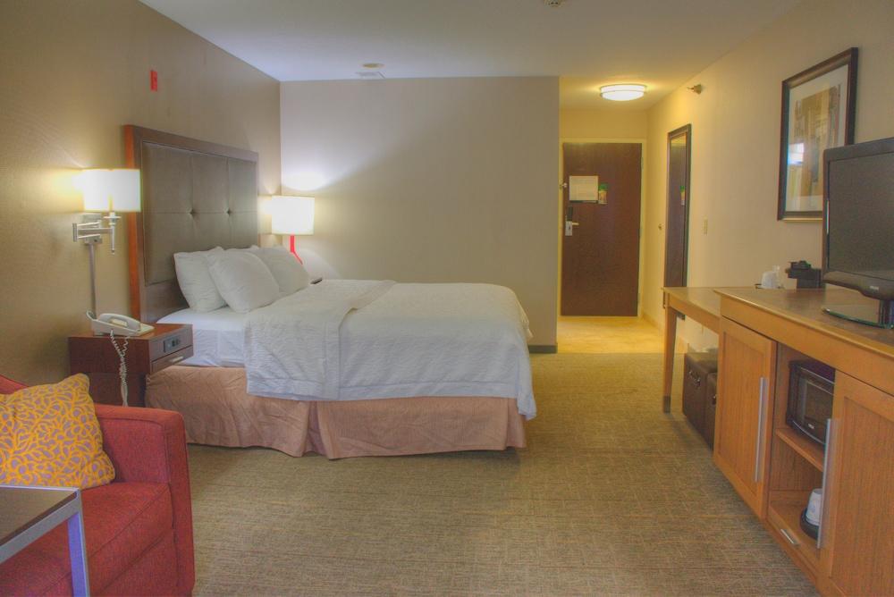 Wingate by Wyndham Steubenville photo 7