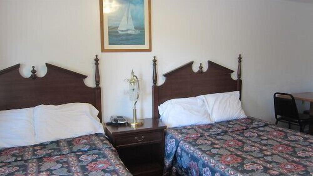 Lamplighter Motel - Clinton, Connecticut photo 10