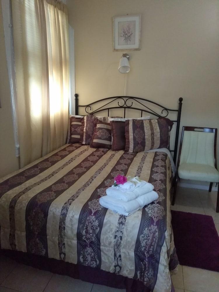 Neptune Hotel photo 24