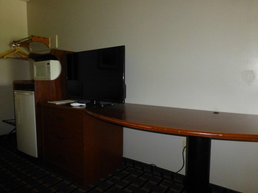Coach Inn photo 23