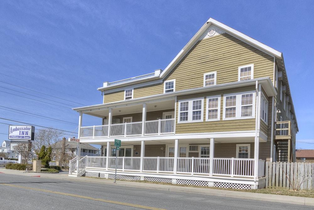 Ambassador Inn photo 23