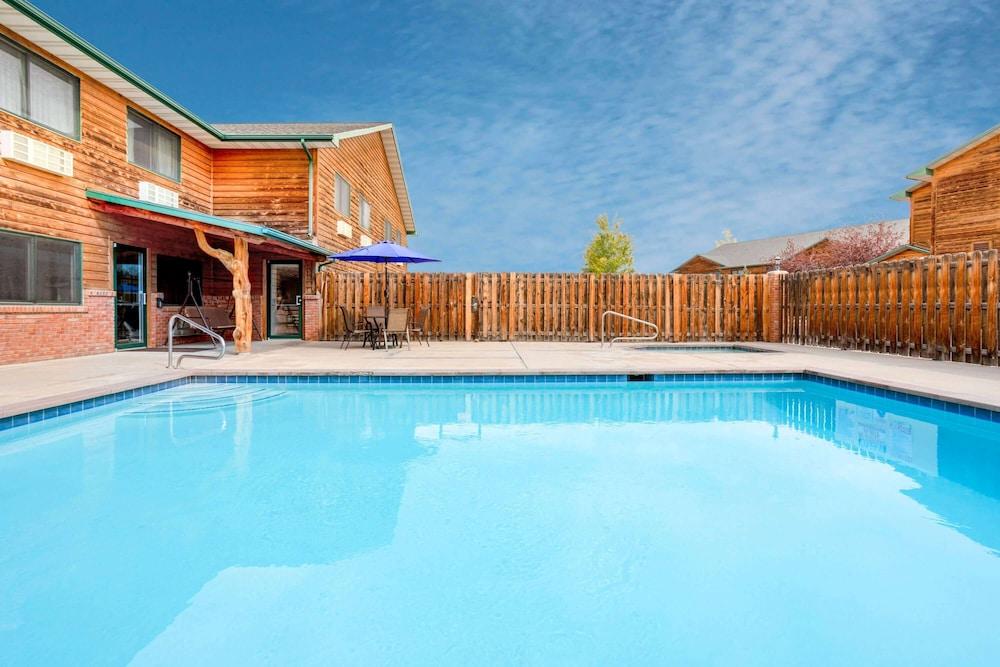 Inn at Lander, Travelodge by Wyndham photo 39